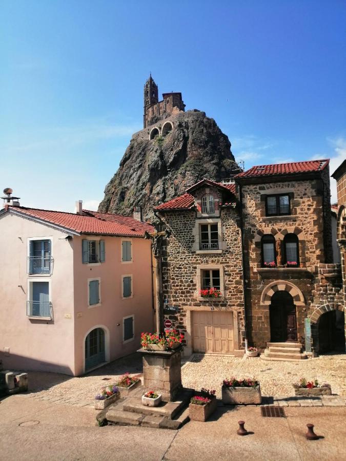 Au Bon Endroit Villa Aiguilhe Bagian luar foto
