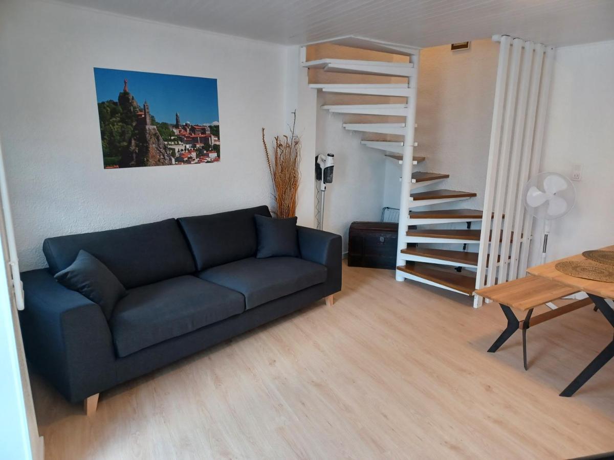Au Bon Endroit Villa Aiguilhe Bagian luar foto